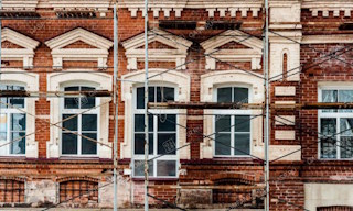 Профессиональное обследование объектов культурного наследия в Мирном в октябре